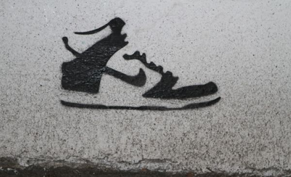 Great Moments In Brand Identity: The Nike Swoosh