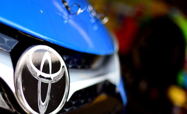 Profit Edging Sales In The Great Car Race
