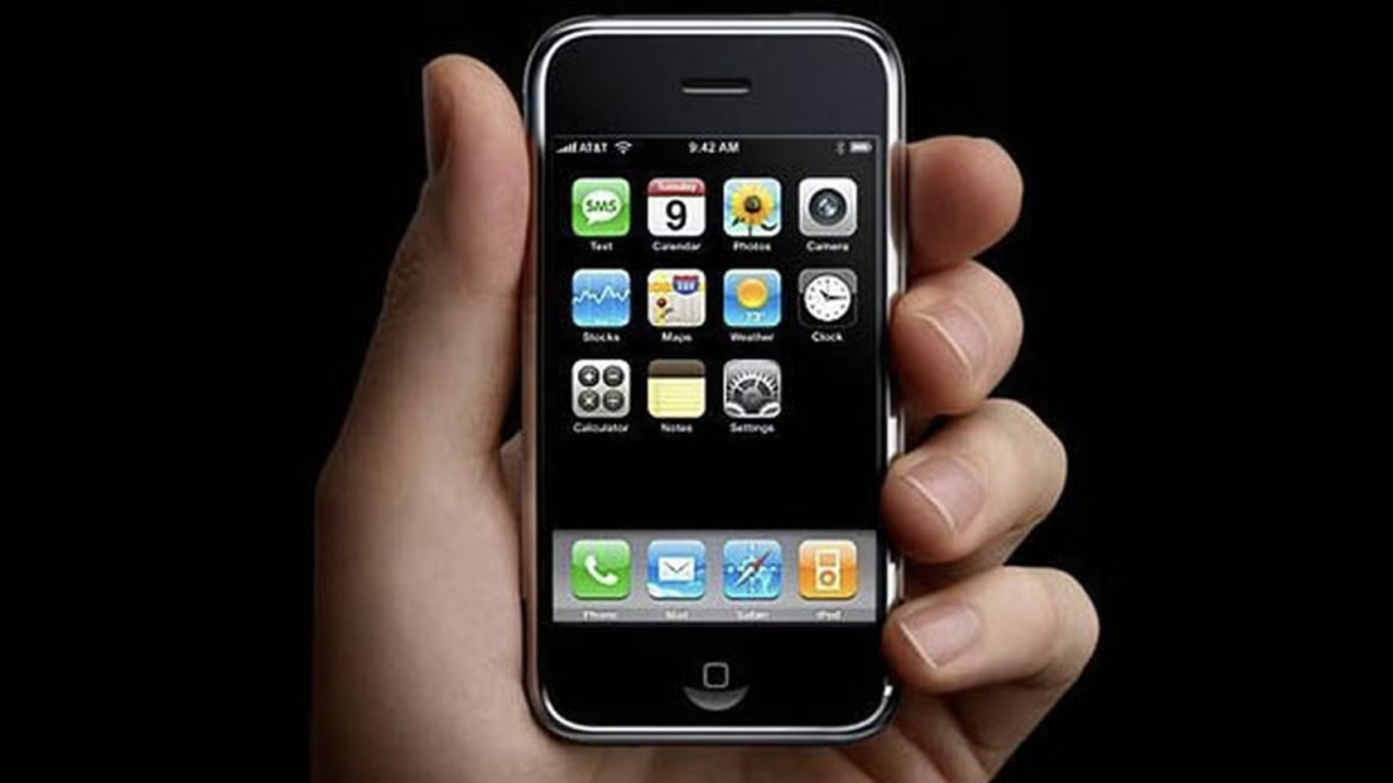iPhone Strategy: No Longer A Grey Area