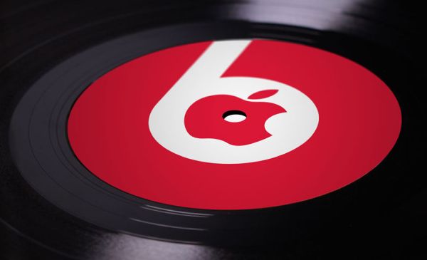 Apple’s Strong Brand Will Shield Weak Products