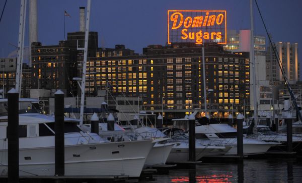 8 Reasons Why Brands Dominate Commodities