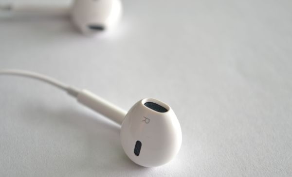 5 Branding Podcasts You Should Subscribe To Now