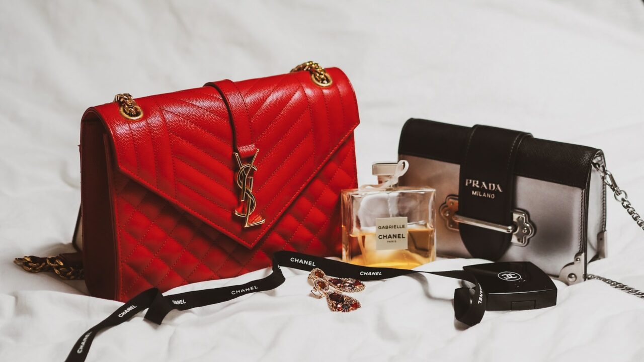 5 Ways Luxury Brands Can Retain Vital Customers