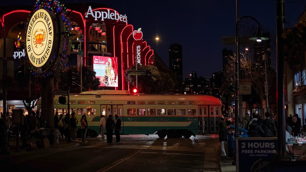 How Applebee’s Lost Its Competitive Advantage